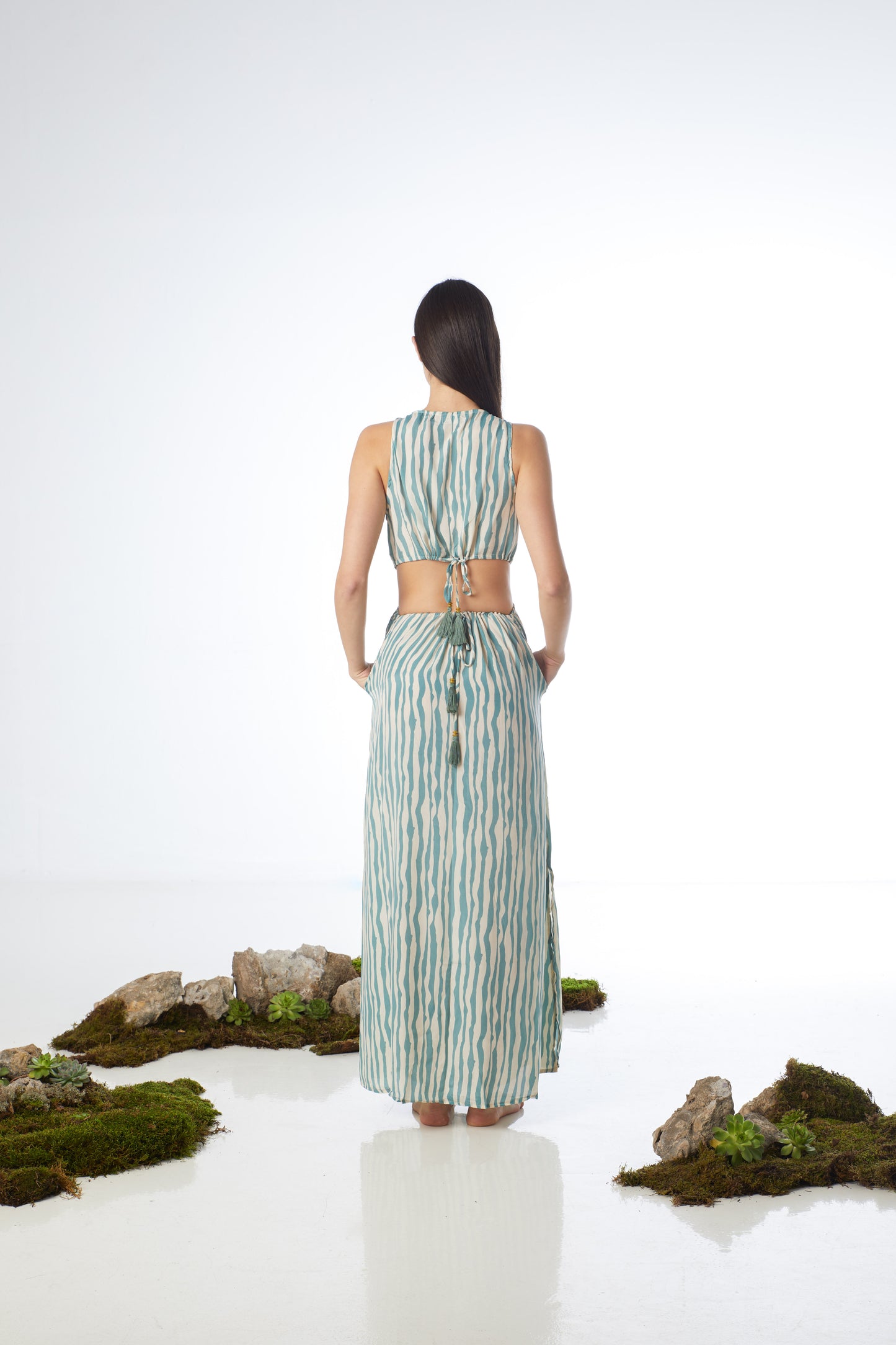 Vestido Cut Out